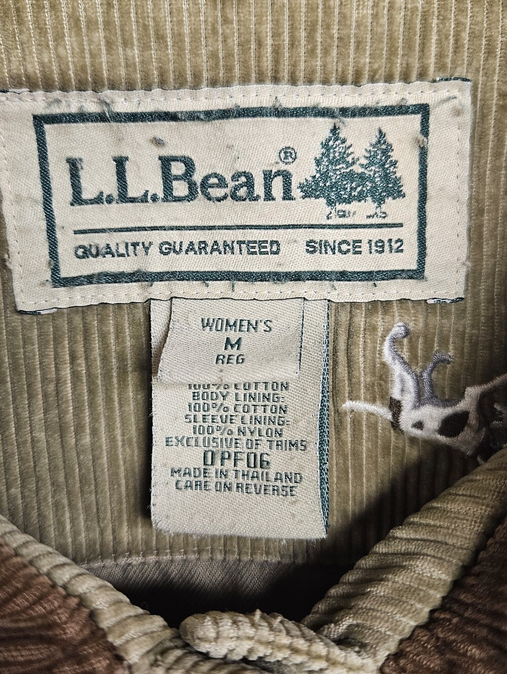 LL Bean Vintage Corduroy Barn Chore Coat Embroidered Hunting Dog Medium Regular - Picture 4 of 10